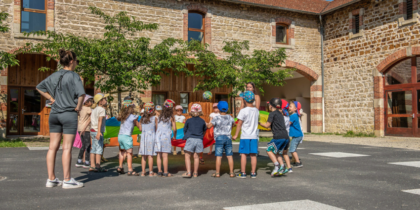 Nouveau portail famille : pensez à renseigner vos informations personnelles